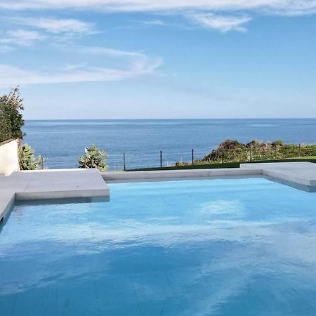 הוילה אסראלה Il Giardino Sul Mare מראה חיצוני תמונה